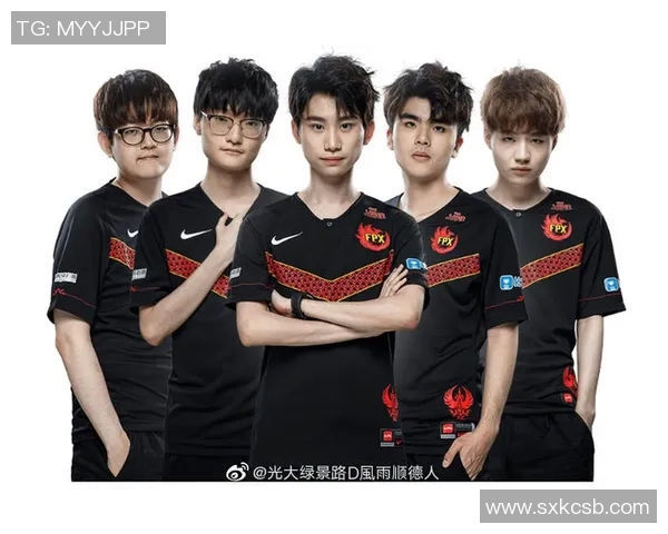 FPX战队配合引发热议玩家与评论员观点大相径庭 FPX战队配合引发热议玩家与评论员观点大相径庭